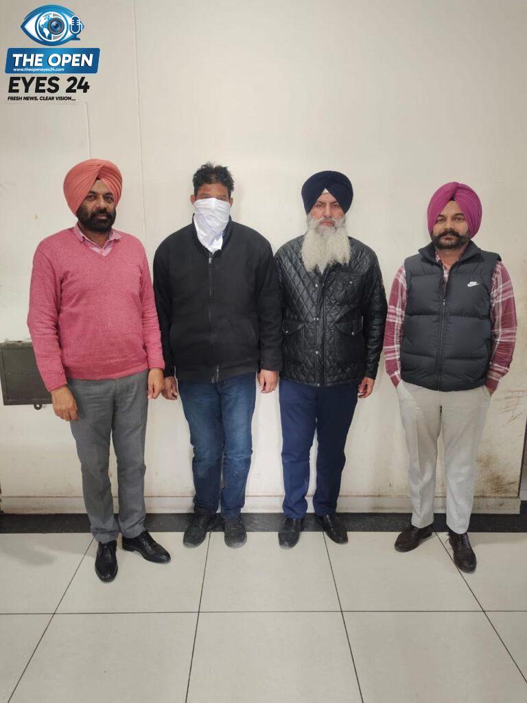 ਵਿਜੀਲੈਂਸ ਬਿਊਰੋ ਵੱਲੋਂ 5.2 ਲੱਖ ਰੁਪਏ ਰਿਸ਼ਵਤ ਲੈਂਦਾ ਹੈੱਡ ਕਾਂਸਟੇਬਲ ਰੰਗੇ ਹੱਥੀਂ ਕਾਬੂ