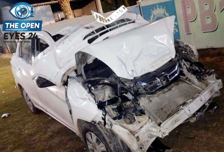 ਬਰਨਾਲਾ-ਬਠਿੰਡਾ ਮੁੱਖ ਮਾਰਗ ਤੇ ਭਿਆਨਕ ਹਾਦਸਾ:ਵਿਆਹ ਸਮਾਗਮ ਤੋਂ ਪਰਤ ਰਹੇ ਪਰਿਵਾਰ ਦੀ ਕਾਰ ਟਰੱਕ ਨਾਲ ਟਕਰਾਈ 4 ਗੰਭੀਰ ਜ਼ਖ਼ਮੀ