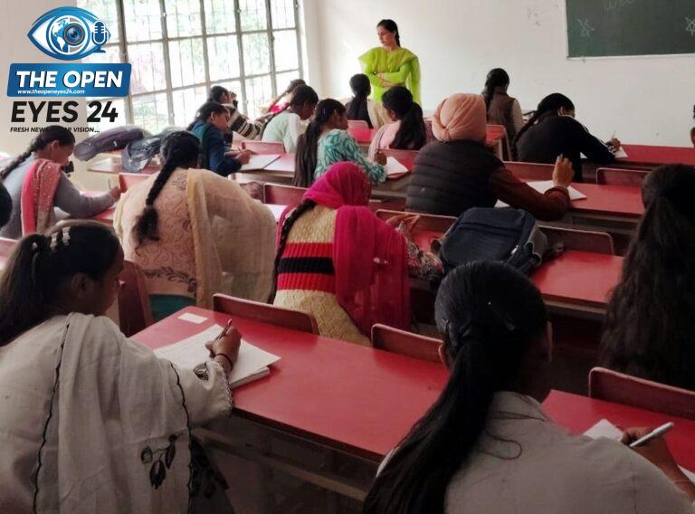 ਐੱਸਐੱਡੀ ਕਾਲਜ ਬਰਨਾਲਾ ਵਿਖੇ ਭਾਵਨਾਤਮਕ ਸੁਖ ਸਿਹਤ ਵਿਸ਼ੇ `ਤੇ ਕਰਵਾਇਆ ਲੇਖ ਲਿਖਣ ਮੁਕਾਬਲਾ