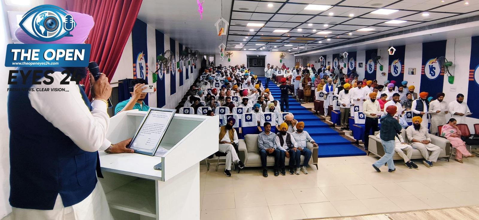 ਜ਼ਿਲ੍ਹਾ ਪ੍ਰੀਸ਼ਦ ਤੇ ਪੰਚਾਇਤ ਸੰਮਤੀਆਂ ਦੇ ਮੈਂਬਰਾਂ ਦਾ ਹੋਇਆ ਜ਼ਿਲ੍ਹਾ ਪੱਧਰੀ ਸਹੁੰ ਚੁੱਕ ਸਮਾਗਮ