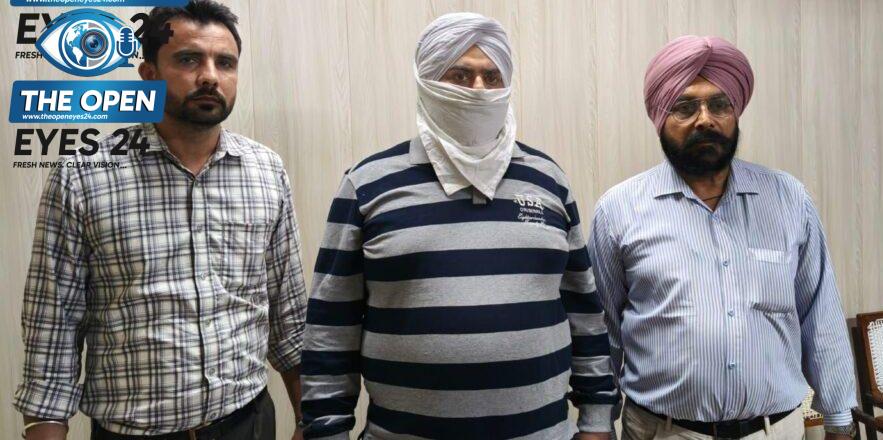 ਪੁਲਿਸ ਵਾਲੇ ਨੇ ਪੁਲਿਸ ਵਾਲੇ ਤੋਂ ਮੰਗੀ 10 ਹਜ਼ਾਰ ਰੁਪਏ ਦੀ ਰਿਸ਼ਵਤ ਵਿਜੀਲੈਂਸ ਬਿਊਰੋ ਨੇ ਰਿਸ਼ਵਤ ਲੈਂਦਿਆਂ ਰੰਗੇ ਹੱਥੀਂ ਕੀਤਾ ਗ੍ਰਿਫਤਾਰ