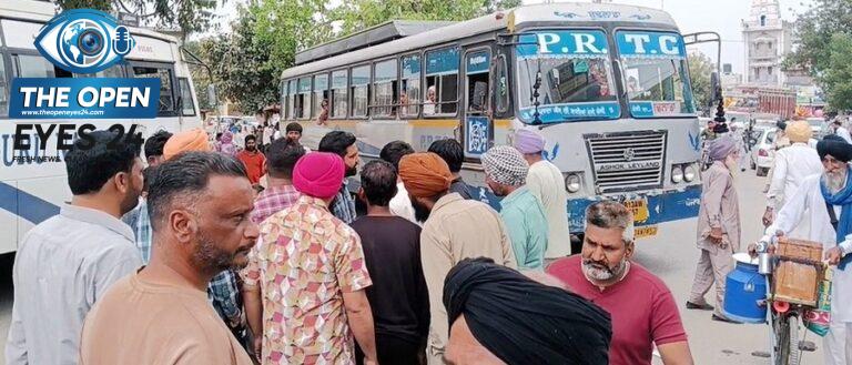 PRTC ਬੱਸ ਤੇ ਟਰੈਕਟਰ-ਟਰਾਲੀ ਵਿਚਾਲੇ ਭਿਆਨਕ ਟੱਕਰ; ਹਾਈਵੇਅ ’ਤੇ ਲੱਗਿਆ ਜਾਮ, ਦੋਵੇਂ ਧਿਰਾਂ ਆਹਮੋ-ਸਾਹਮਣੇ