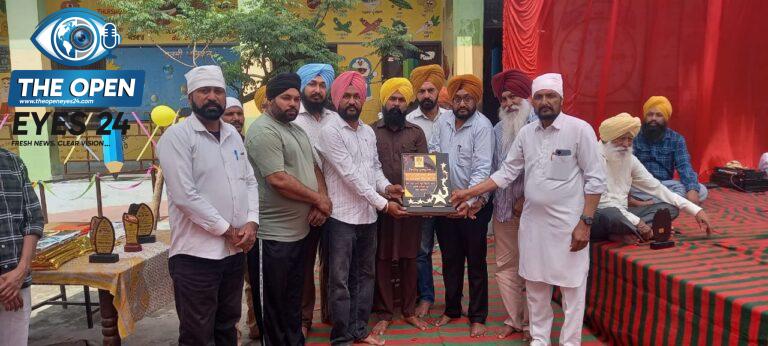 ਸਪ੍ਰਸ ਸੰਘੇੜਾ ਵੱਲੋਂ ਸਲਾਨਾ ਇਨਾਮ ਵੰਡ ਸਮਾਰੋਹ ਮੌਕੇ ਹੋਣਹਾਰ ਵਿਦਿਆਰਥੀਆਂ ਦਾ ਸਨਮਾਨ