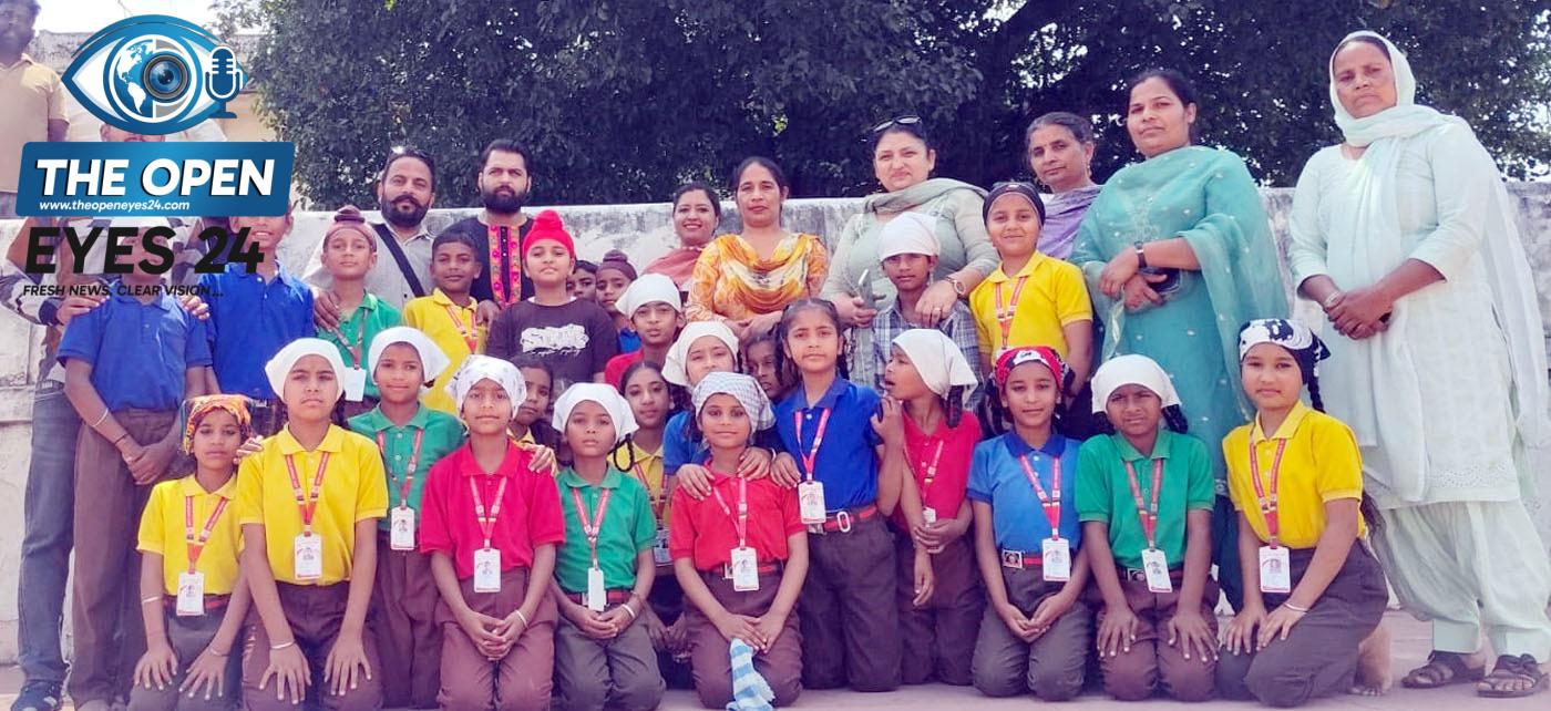 ਸਰਕਾਰੀ ਪ੍ਰਾਇਮਰੀ ਸਕੂਲ ਕਲਾਲਮਾਜਰਾ ਦੇ ਬੱਚਿਆਂ ਨੇ ਕੀਤੇ ਇਤਿਹਾਸਕ ਤੇ ਧਾਰਮਿਕ ਸਥਾਨਾਂ ਦੇ ਦਰਸ਼ਨ