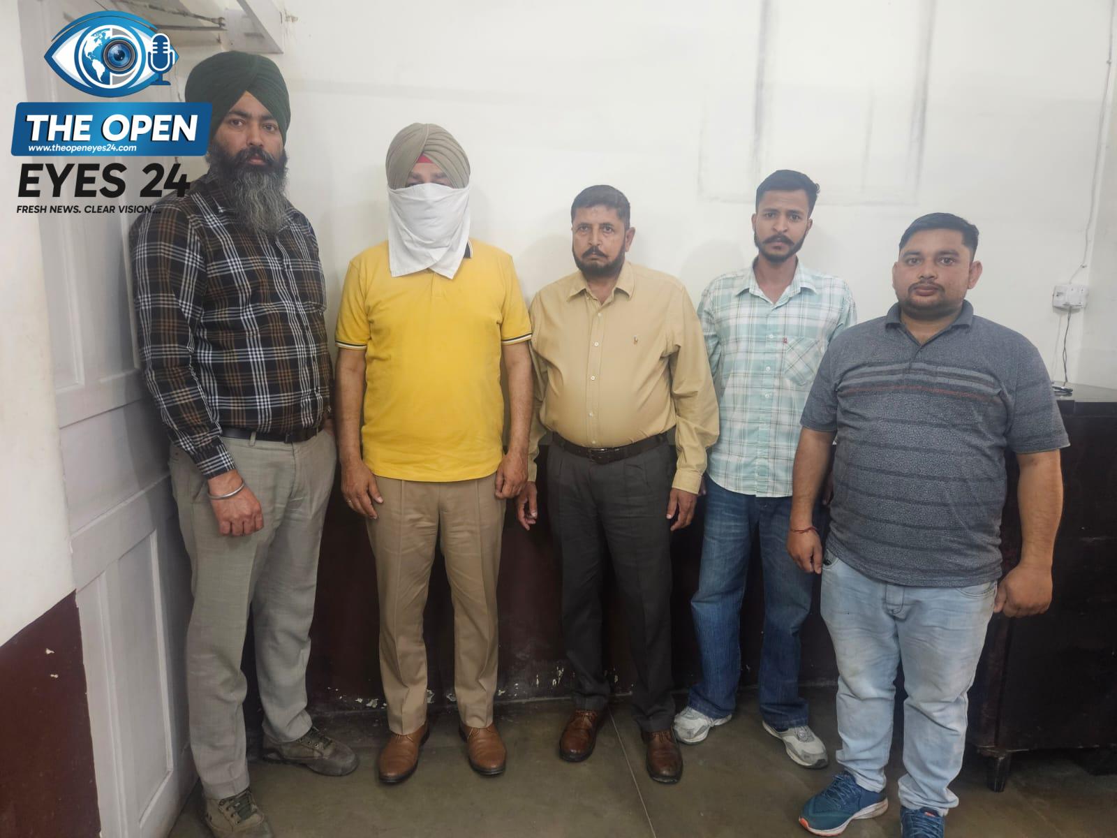 ਵਿਜੀਲੈਂਸ ਦਾ ਵੱਡਾ ਐਕਸ਼ਨ 30 ਹਜ਼ਾਰ ਰੁਪਏ ਰਿਸ਼ਵਤ ਲੈਂਦਾ ਇੰਸਪੈਕਟਰ ਰੰਗੇ ਹੱਥੀਂ ਗ੍ਰਿਫਤਾਰ