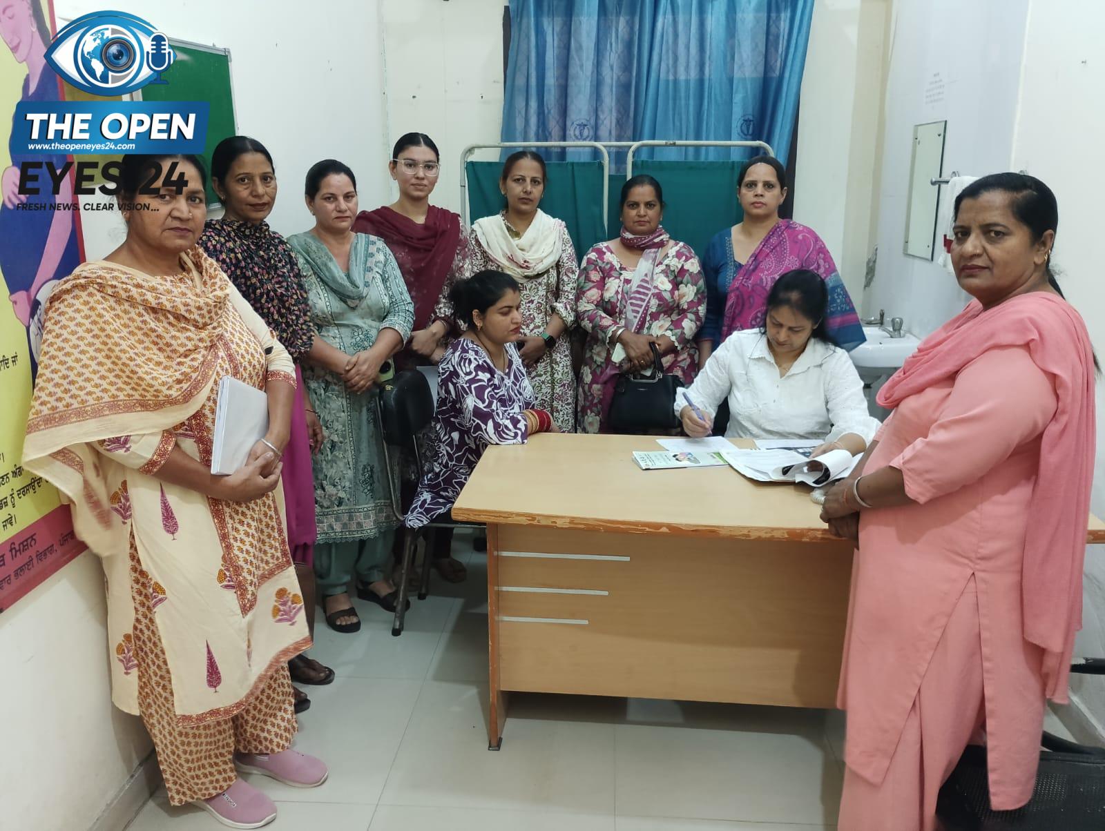 ਸੀ ਐਚ ਸੀ ਮਹਿਲ ਕਲਾਂ ਵਿਖੇ  ਗਰਭਵਤੀ ਔਰਤਾਂ ਲਈ ਮੁਫ਼ਤ ਮੈਡੀਕਲ ਕੈਂਪ ਲਗਾਇਆ