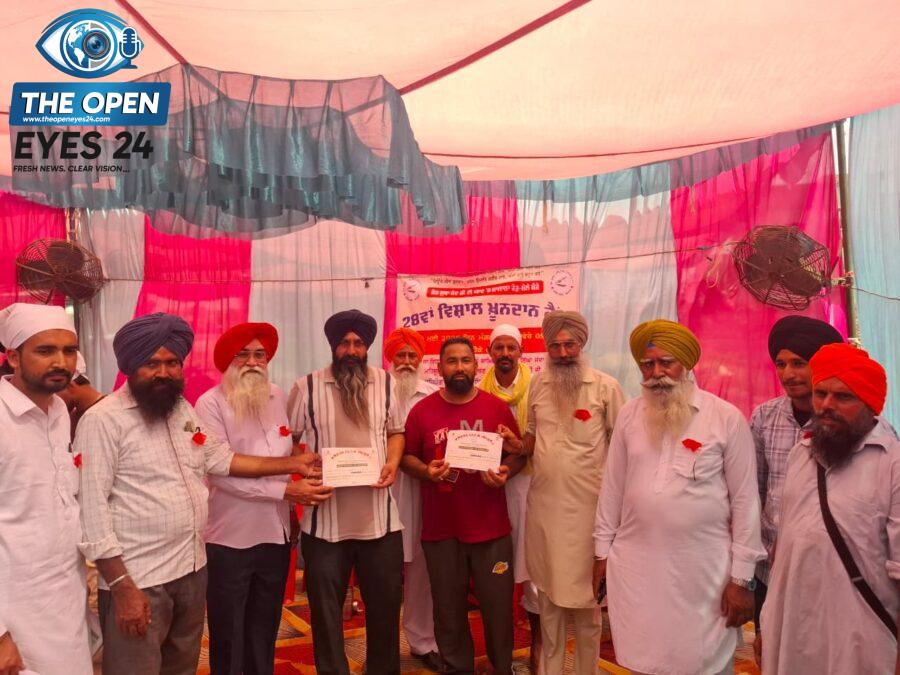 ਮਾਛੀਕੇ ਵਿਖੇ ਪ੍ਰੈੱਸ ਕਲੱਬ ਮਹਿਲ ਕਲਾਂ ਵੱਲੋਂ ਖ਼ੂਨਦਾਨ ਕੈਂਪ; ਨੌਜਵਾਨਾਂ ਨੇ ਉਤਸ਼ਾਹ ਨਾਲ ਲਿਆ ਹਿੱਸਾ