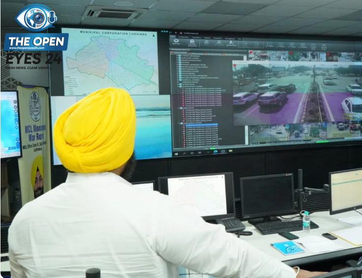 ਮਾਨਸੂਨ ਨਾਲ ਨਜਿੱਠਣ ਲਈ ਪੰਜਾਬ ਸਰਕਾਰ ਦਾ ਵੱਡਾ ਕਦਮ; ਲੁਧਿਆਣਾ ਵਿੱਚ ਹਾਈਟੈਕ ਵਾਰ ਰੂਮ ਸਥਾਪਿਤ, 1700 ਕੈਮਰਿਆਂ ਰਾਹੀਂ ਰੱਖੀ ਜਾਵੇਗੀ ਤਿੱਖੀ ਨਜ਼ਰ