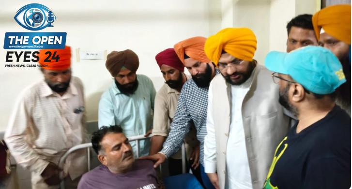 ਲਾਠੀਚਾਰਜ ਤੋਂ ਬਾਅਦ ਹਸਪਤਾਲ ਪਹੁੰਚੇ ਮੰਤਰੀ ਤਰੁਨਪ੍ਰੀਤ ਸੌਂਦ, ਜ਼ਖ਼ਮੀ ਮੁਲਾਜ਼ਮਾਂ ਦਾ ਪੁੱਛਿਆ ਹਾਲ