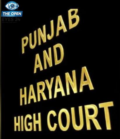 ਮਹਿੰਗਾਈ ਭੱਤੇ ਦੇ ਬਕਾਏ ਦੀ ਸੁਣਵਾਈ ਦੌਰਾਨ ਪੰਜਾਬ ਅਤੇ ਹਰਿਆਣਾ ਹਾਈਕੋਰਟ ਦੇ ਬਾਹਰ ਇਕੱਠੇ ਹੋਏ ਸਰਕਾਰੀ ਮੁਲਾਜ਼ਮ ਅਤੇ ਪੈਨਸ਼ਨਰ ਆਗੂ।