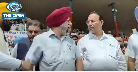 ਬਠਿੰਡਾ ਵਿਖੇ ਆਜ਼ਾਦੀ ਦਿਹਾੜੇ ਸਮਾਗਮ ਦੌਰਾਨ ਰਾਸ਼ਟਰੀ ਗਾਨ ਤੋਂ ਪਹਿਲਾਂ ਵਿਧਾਇਕ ਜਗਰੂਪ ਗਿੱਲ ਅਤੇ ਅਮਰਜੀਤ ਮਹਿਤਾ ਵਿਚਾਲੇ ਦਿਖੀ ਤਲਖ਼ੀ