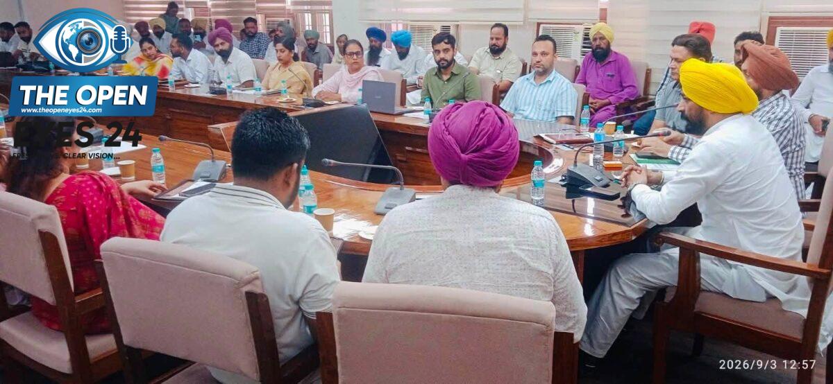 ਮੁੱਖ ਮੰਤਰੀ ਭਗਵੰਤ ਮਾਨ ਦੀ ਅਗਵਾਈ ਹੇਠ ਪਿੰਡਾਂ ਦੀ ਤਰੱਕੀ ਨੂੰ ਨਵੀਂ ਰਫ਼ਤਾਰ ਦੇਣ ਲਈ ਯਤਨ ਜਾਰੀ: ਵਿਧਾਇਕ ਲਾਭ ਸਿੰਘ ਉੱਗੋਕੇ ਨੇ ਹਲਕਾ ਭਦੌੜ ਦੇ ਸਰਪੰਚਾਂ ਨਾਲ ਕੀਤੀ ਅਹਿਮ ਮੀਟਿੰਗ