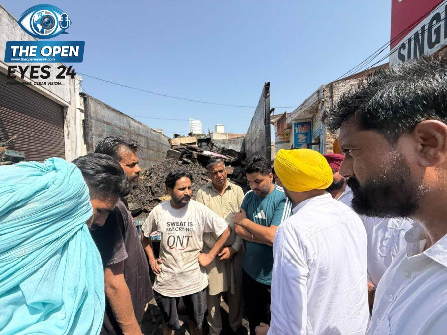 ਪਿੰਡ ਸਹਿਣਾ ਵਿਖੇ ਇਲੈਕਟ੍ਰੋਨਿਕਸ ਦੀ ਦੁਕਾਨ ਸੜ ਕੇ ਸੁਆਹ, ਭਾਰੀ ਨੁਕਸਾਨ ਦਾ ਜਾਇਜ਼ਾ ਲੈ ਕੇ ਪੀੜਤ ਪਰਿਵਾਰ ਨਾਲ ਪ੍ਰਗਟ ਕੀਤਾ ਡੂੰਘਾ ਦੁੱਖ