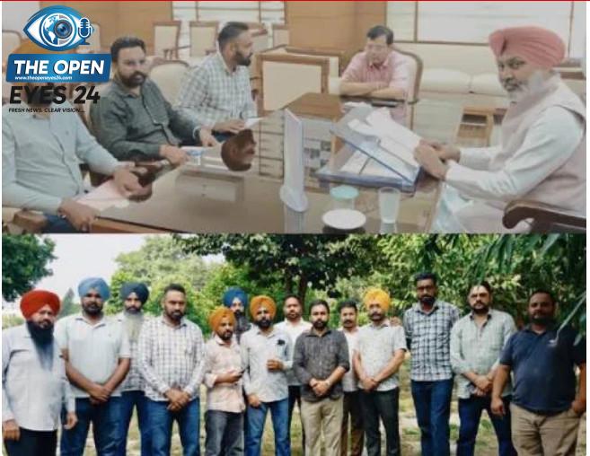 ਪਨਬੱਸ ਅਤੇ ਪੀ.ਆਰ.ਟੀ.ਸੀ. ਦੇ ਯੂਨੀਅਨ ਆਗੂਆਂ ਨਾਲ ਮੀਟਿੰਗ ਕਰਦੇ ਹੋਏ ਪੰਜਾਬ ਸਰਕਾਰ ਦੇ ਟਰਾਂਸਪੋਰਟ ਮੰਤਰੀ ਅਤੇ ਹੋਰ ਉੱਚ ਅਧਿਕਾਰੀ।